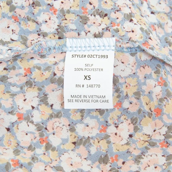 NWOT Sienna Sky Floral Print Half Button Down Blouse - Picture 4 of 9